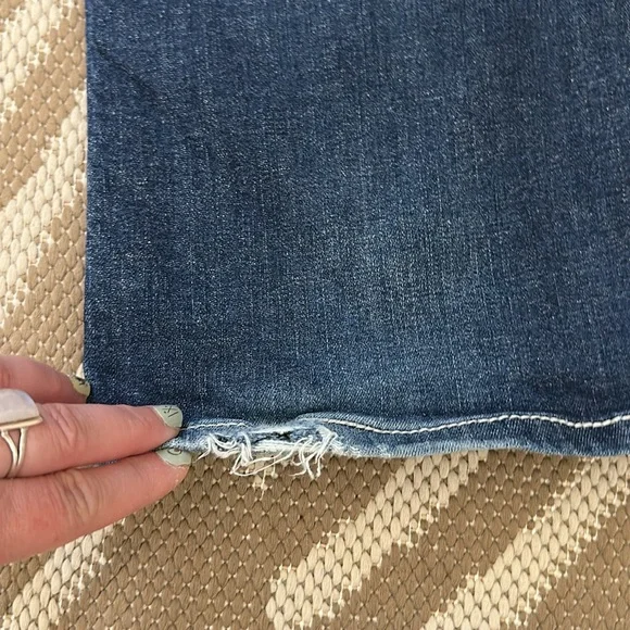 Miss Me Distressed Signature Boot Jean JM1232B Size 31 Inseam 34 Color MK 323 - Picture 13 of 17